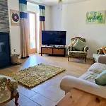 Holiday home Maison Trichard *